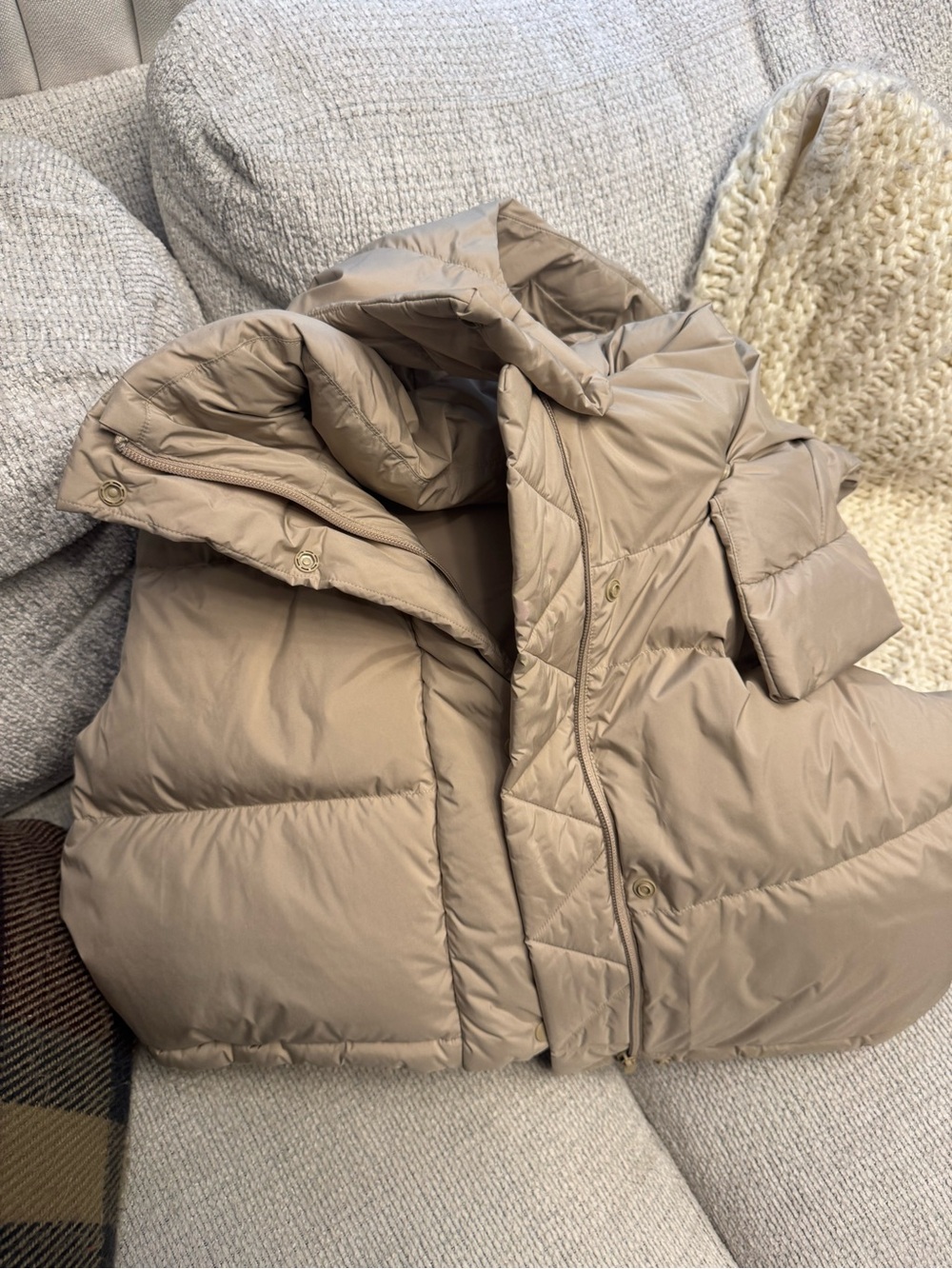 lululemon athletica Taupe Puffer Vest with High Collar cropped